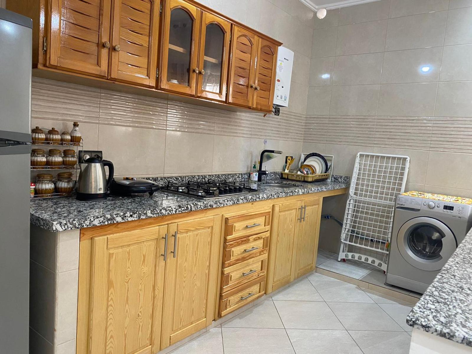 Appartement Proche De La Corniche Al Hoceima Bagian luar foto